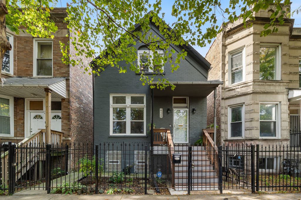 2126 S Trumbull Avenue, Chicago, IL 60623 — photo 2