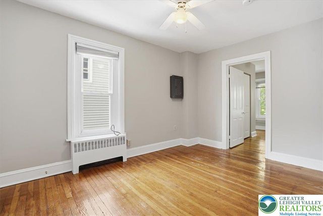 247 West Fairview Street, Bethlehem City, PA 18018