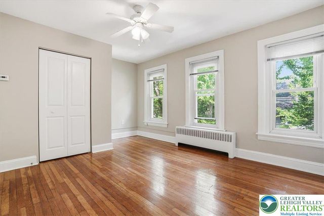247 West Fairview Street, Bethlehem City, PA 18018