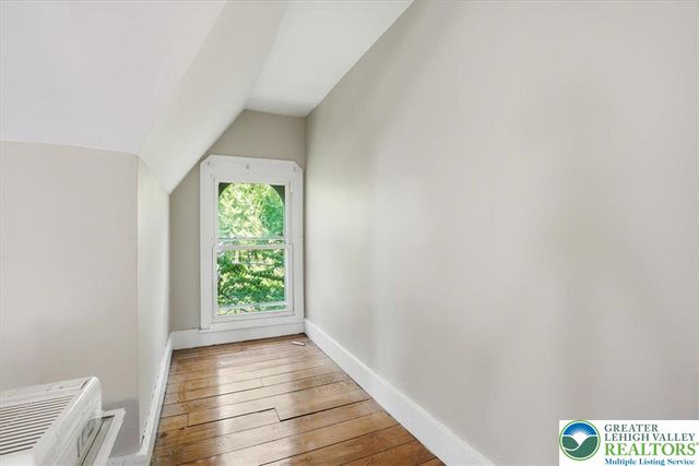 247 West Fairview Street, Bethlehem City, PA 18018