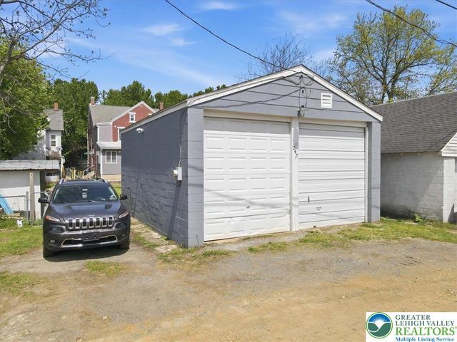 247 West Fairview Street, Bethlehem City, PA 18018