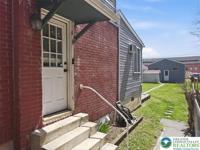 247 West Fairview Street, Bethlehem City, PA 18018