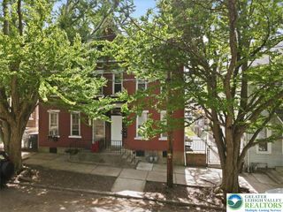 247 West Fairview Street, Bethlehem City, PA 18018
