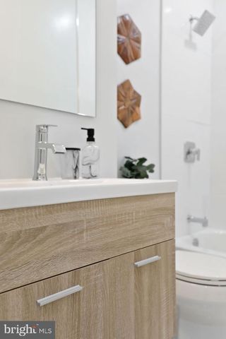 1023 FLORIDA AVE NE, Washington, DC 20002