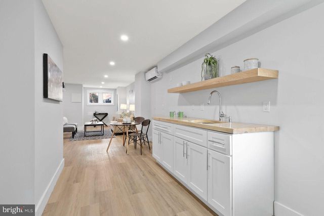 1023 FLORIDA AVE NE, Washington, DC 20002