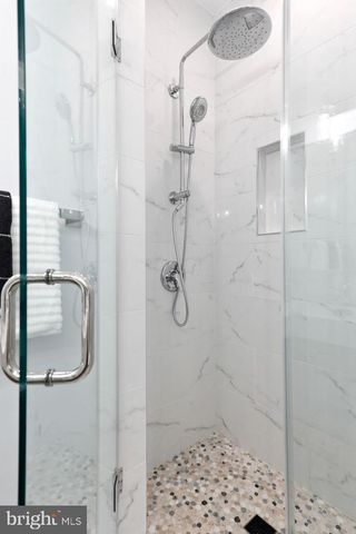 1023 FLORIDA AVE NE, Washington, DC 20002