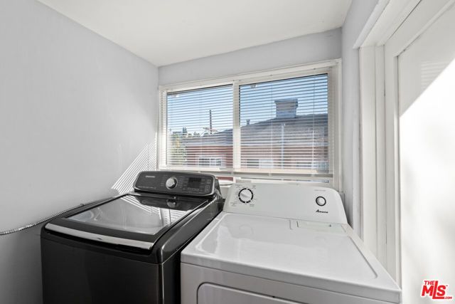 816 Terrace 49, Los Angeles, CA 90042