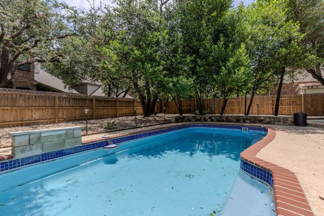 2227 Buena Vista LN, Round Rock, TX 78665