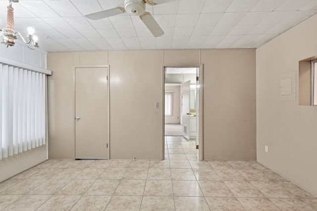 2431 N Higley Road, Mesa, AZ 85215