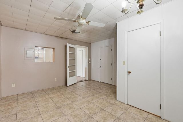 2431 N Higley Road, Mesa, AZ 85215