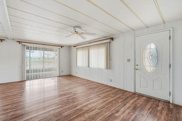 2431 N Higley Road, Mesa, AZ 85215