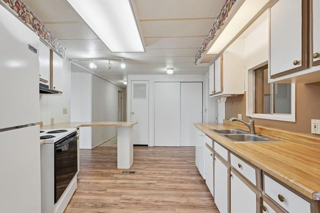 2431 N Higley Road, Mesa, AZ 85215