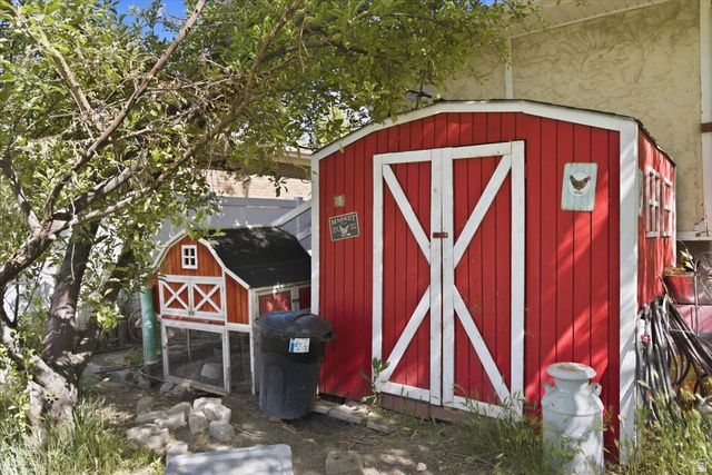 2811 W LASTRADA WAY, Riverton, UT 84065