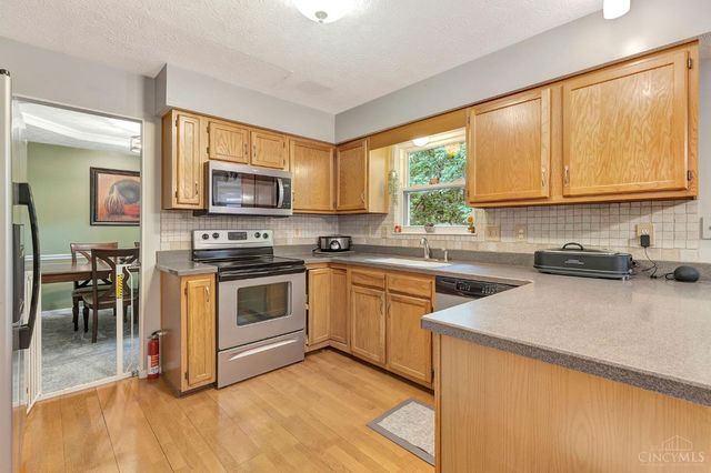 2352 Neeb Road, Green Twp, OH 45233