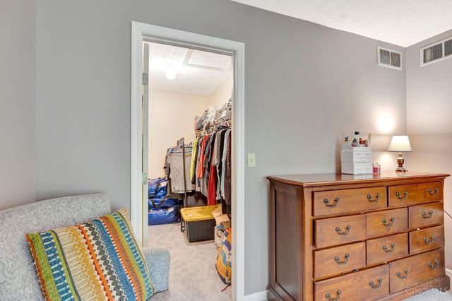 2352 Neeb Road, Green Twp, OH 45233