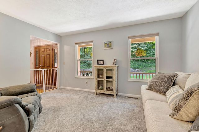 2352 Neeb Road, Green Twp, OH 45233