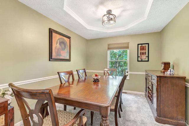 2352 Neeb Road, Green Twp, OH 45233