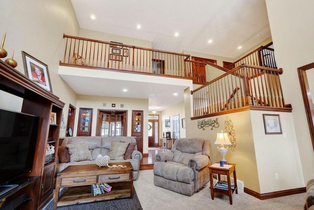3025 WHITE BIRCH STREET, Kaukauna, WI 54130