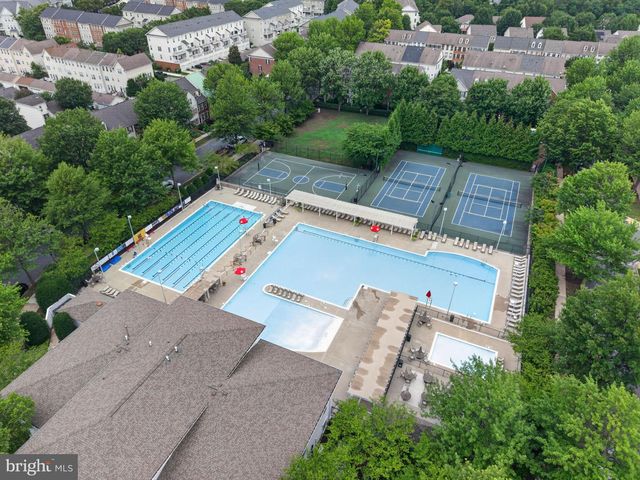 973 MAIN ST, Gaithersburg, MD 20878