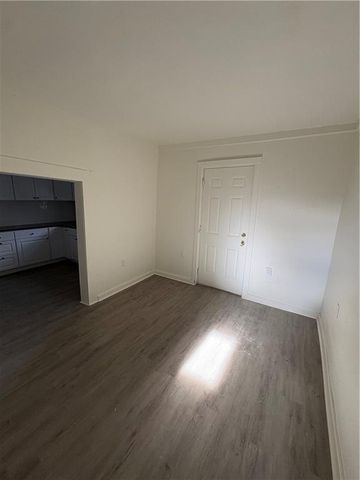 830 Reynolds Avenue, Kansas City, KS 66101