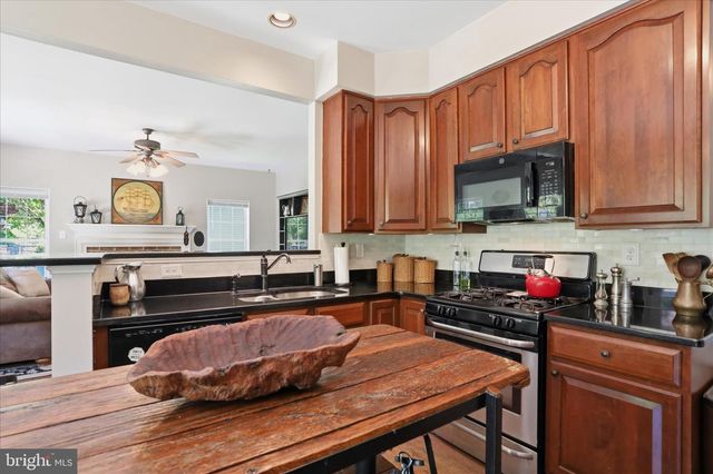 11206 YARDLEY PL, Ijamsville, MD 21754