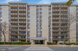 3100 S Manchester St Apt 1028, Falls Church, VA 22044