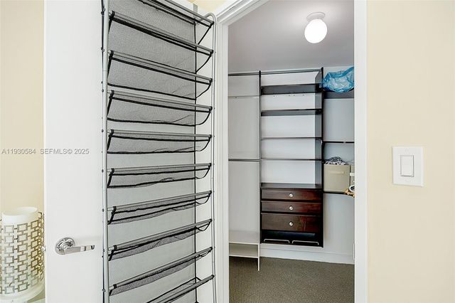 150 Sunny Isles Blvd 1-1006, Sunny Isles Beach, FL 33160