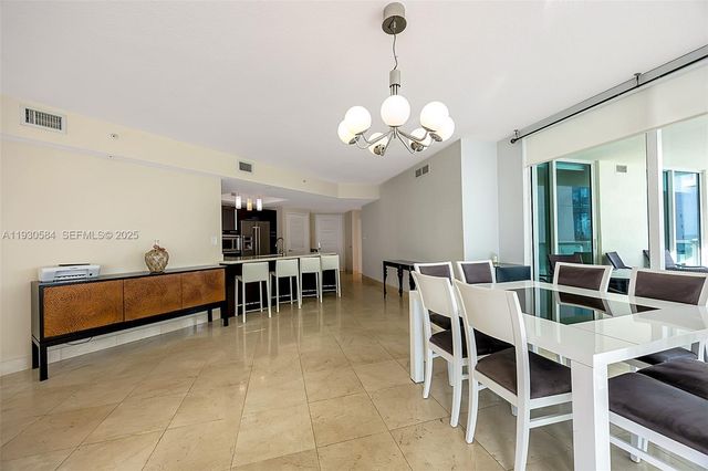 150 Sunny Isles Blvd 1-1006, Sunny Isles Beach, FL 33160