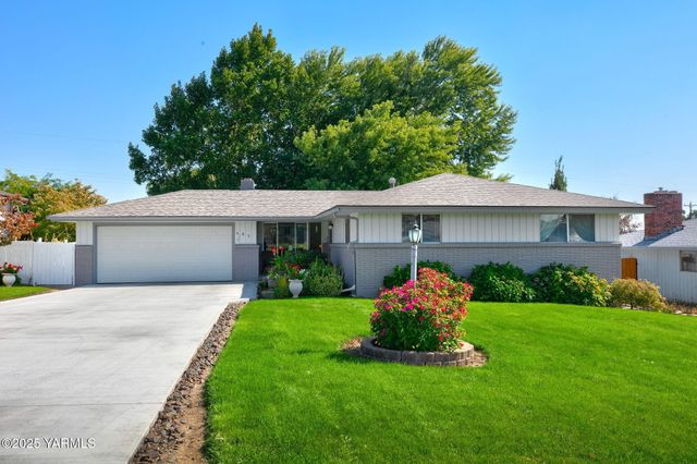 405 N 61st Ave, Yakima, WA 98908