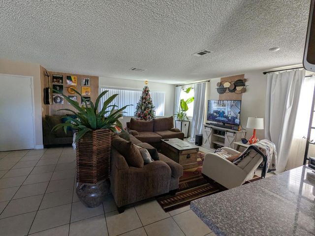 19389 Prickly Pear Trail, Desert Hot Springs, CA 92241