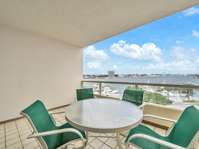 100 Gulf Shore Drive UNIT 403, Destin, FL 32541
