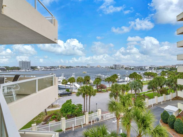 100 Gulf Shore Drive UNIT 403, Destin, FL 32541