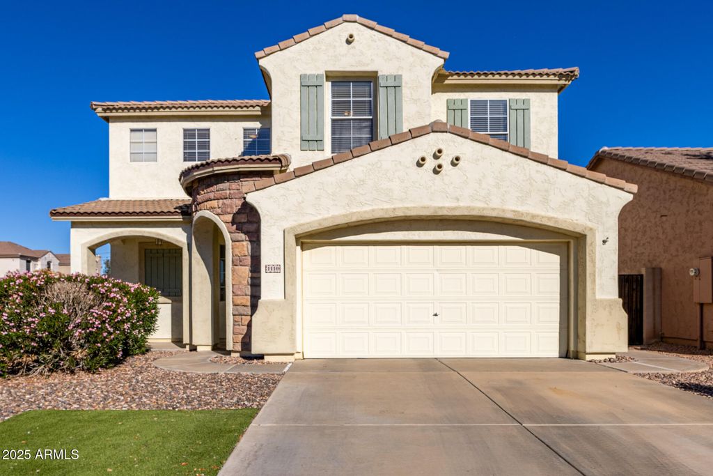 1110 E CATINO Street, San Tan Valley, AZ 85140