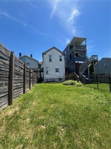 223 E 14th Ave, Homestead, PA 15120
