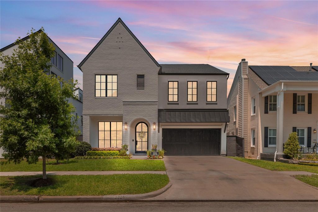 2324 Albans Road, Houston, TX 77005