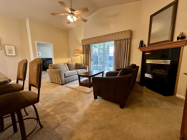 135 Meadow Slope Drive, Talent, OR 97540