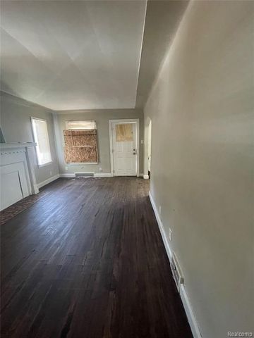 10345 Greensboro Street, Detroit, MI 48224