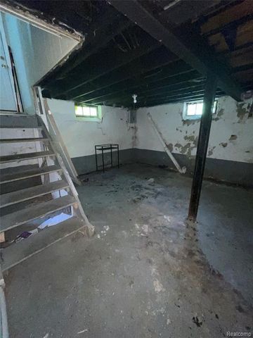 10345 Greensboro Street, Detroit, MI 48224