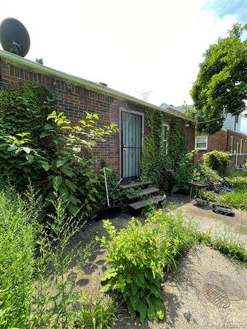 10345 Greensboro Street, Detroit, MI 48224