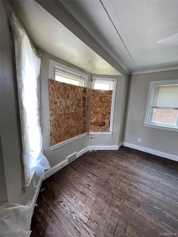 10345 Greensboro Street, Detroit, MI 48224