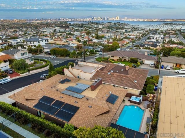 3415 Fenelon St, San Diego, CA 92106