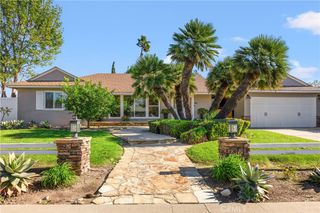13112 Lassen Way, North Tustin, CA 92705