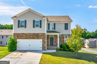 401 Hughes Lane, Pendergrass, GA 30567