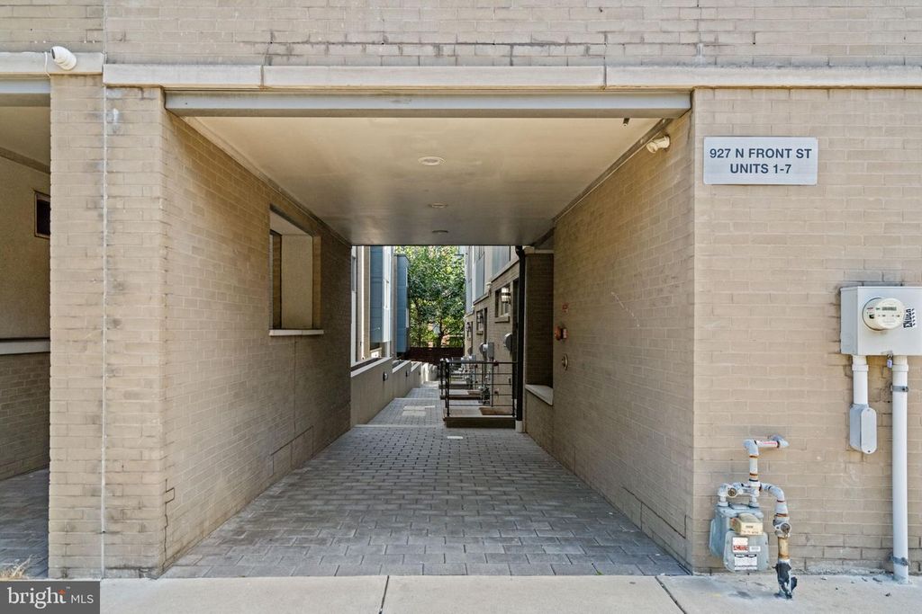 927 N FRONT ST #7, PHILADELPHIA, PA 19123 — exterior