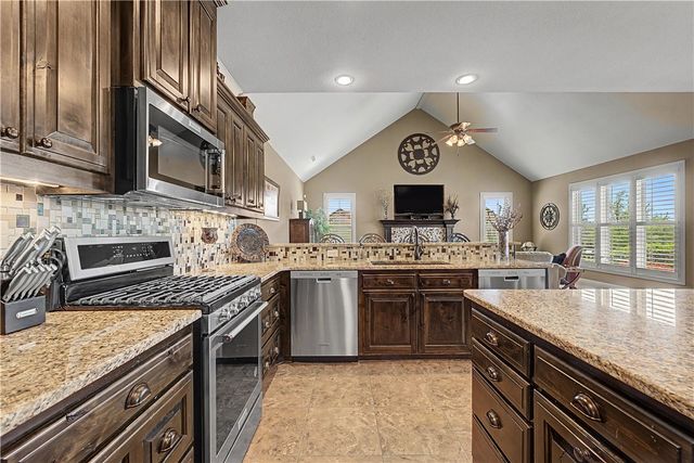 3601 NW Creekstone Boulevard, Bentonville, AR 72712