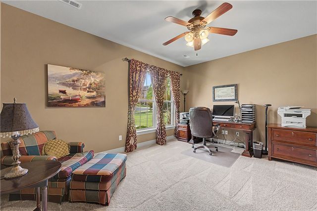 3601 NW Creekstone Boulevard, Bentonville, AR 72712