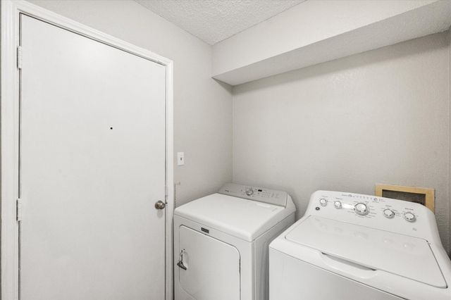 1217 Hidden Creek Drive, Mansfield, TX 76063