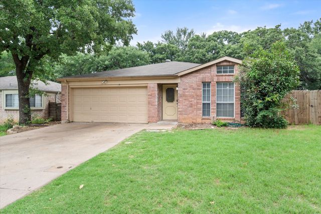 1217 Hidden Creek Drive, Mansfield, TX 76063