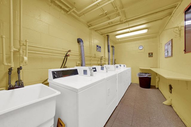 10210 Washington Avenue 115, Oak Lawn, IL 60453