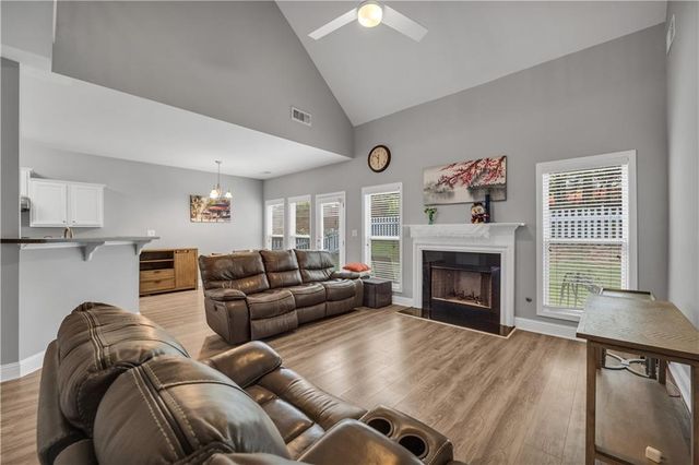 1081 Arbor Grove Road, Sugar Hill, GA 30518